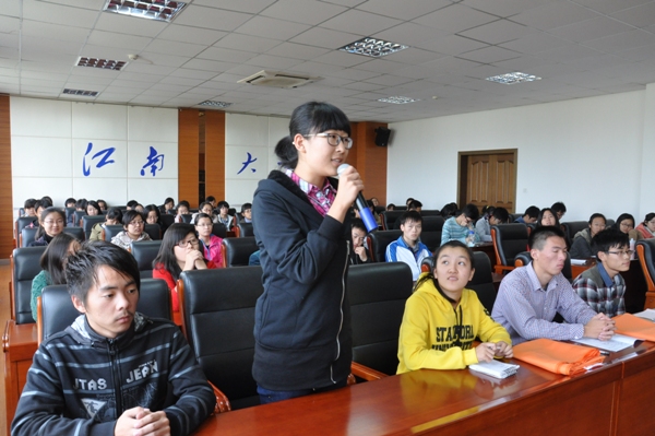 【学风建设】Beat365官网召开2013级人才培养基地班见面会